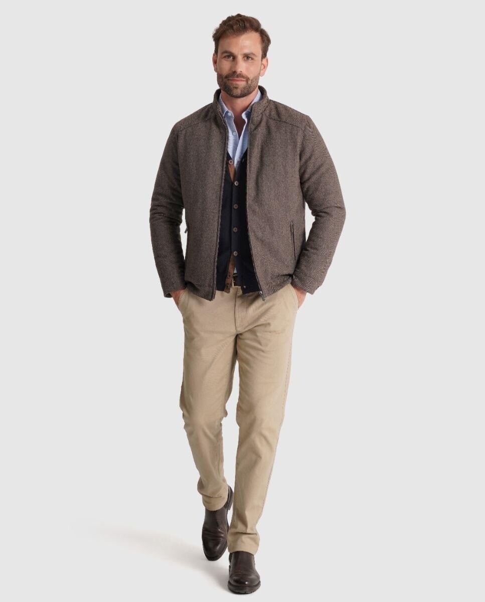 Imagem 0 de Casaco com Fecho Zip e Bolsos Laterais