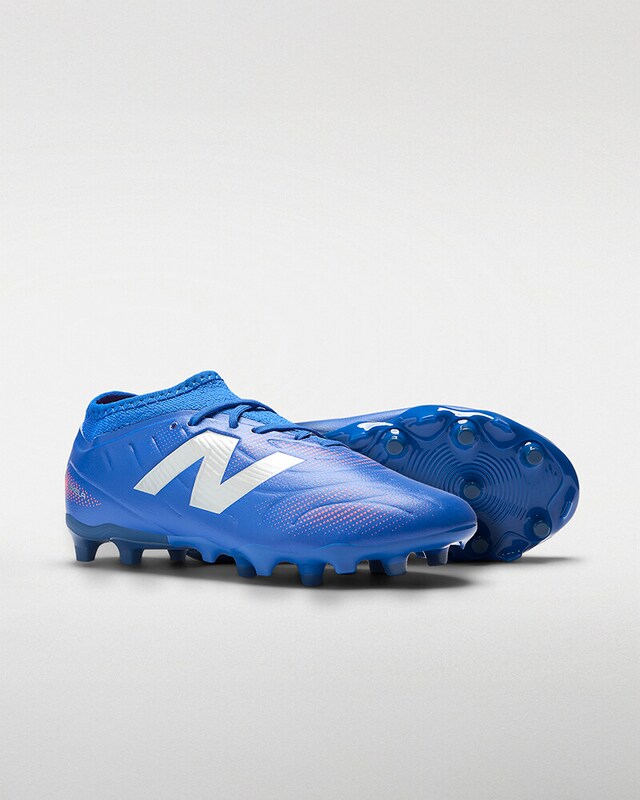  New Balance futbol