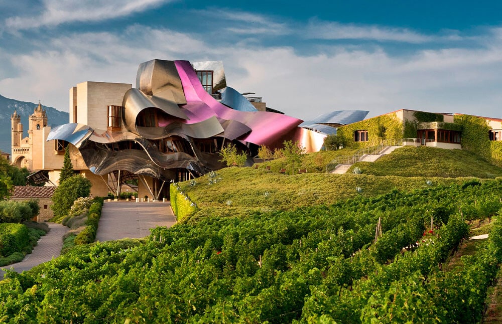 Descubre más sobre Marqués de Riscal y Maison Laurent Perrier