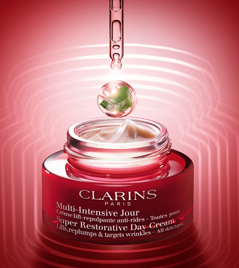 Descubra a coleção Multi-Intense da Clarins na loja online El Corte Inglés 