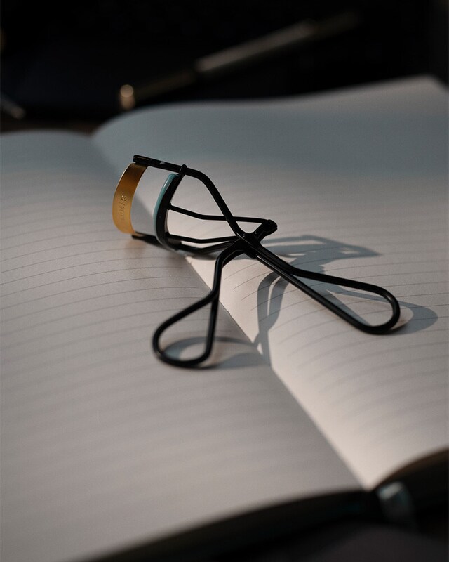 Modelador de pestanas El Courbe-Cils, Hermès