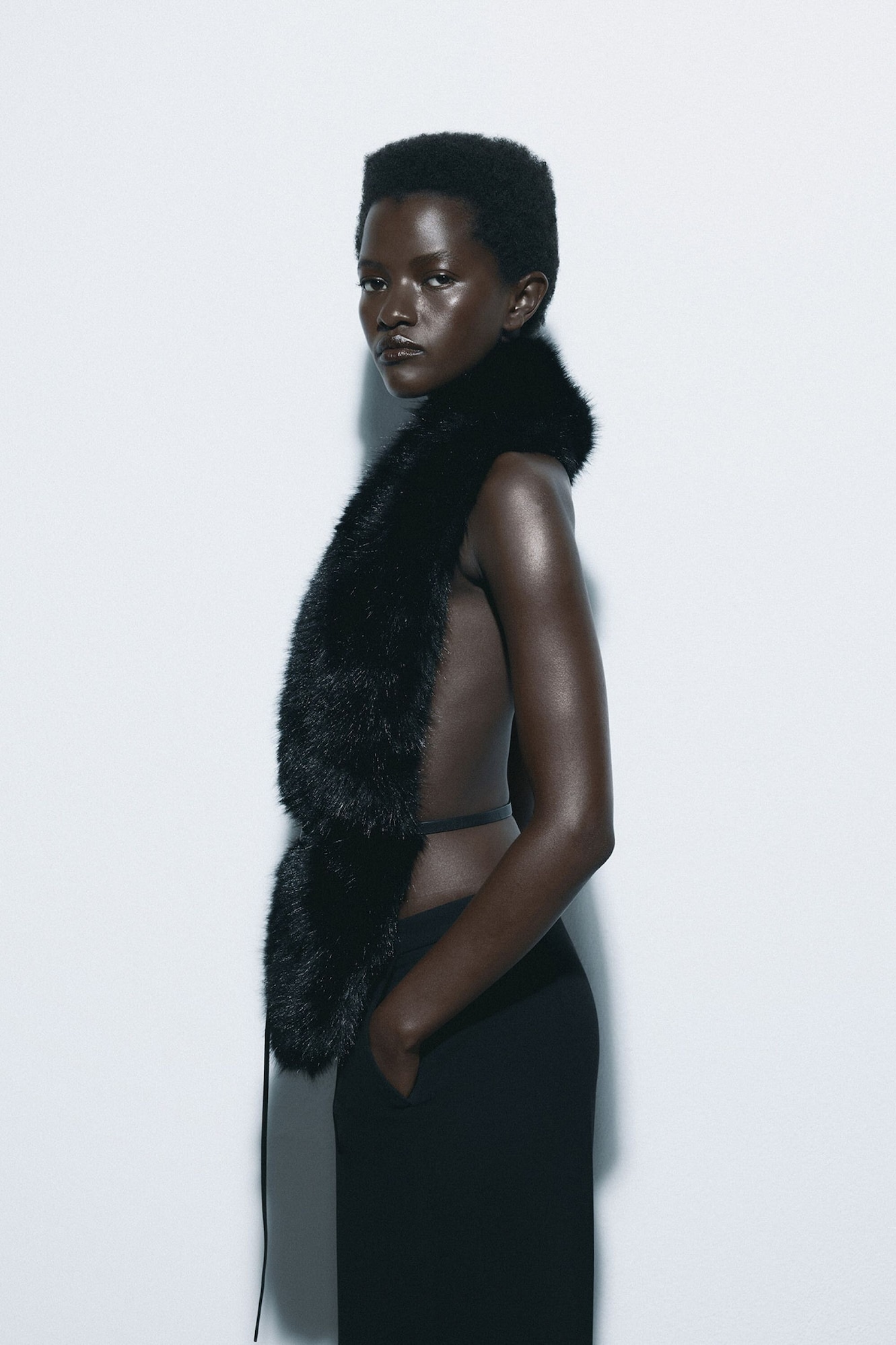 FROM DAY TO NIGHT FW25 WOMAN COLLECTION