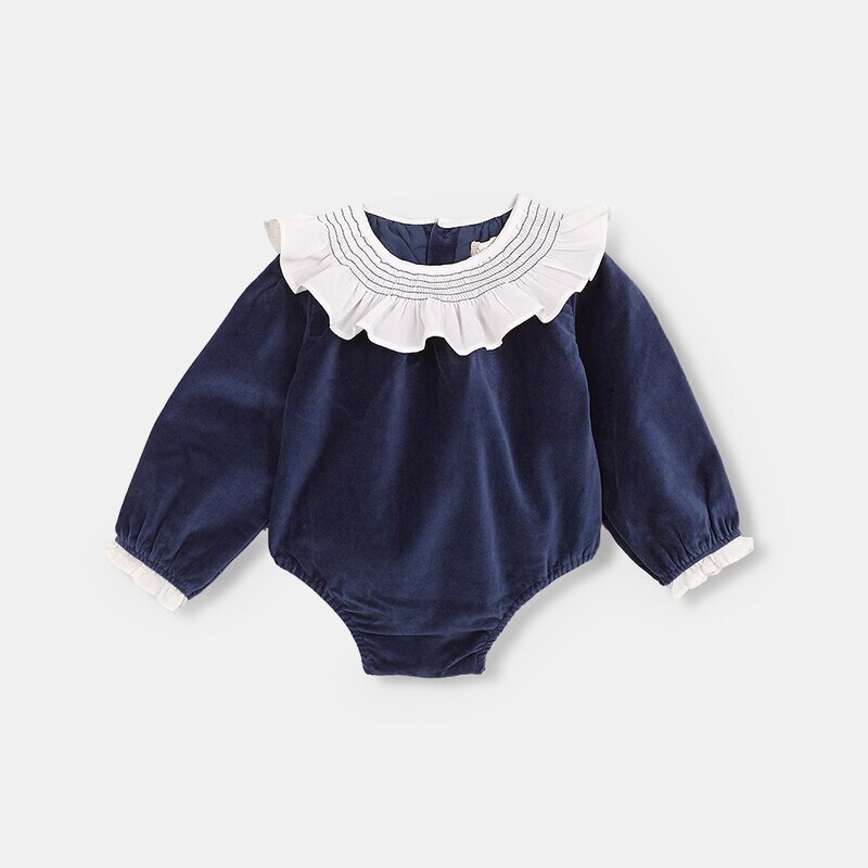 Petos, ranitas y peleles