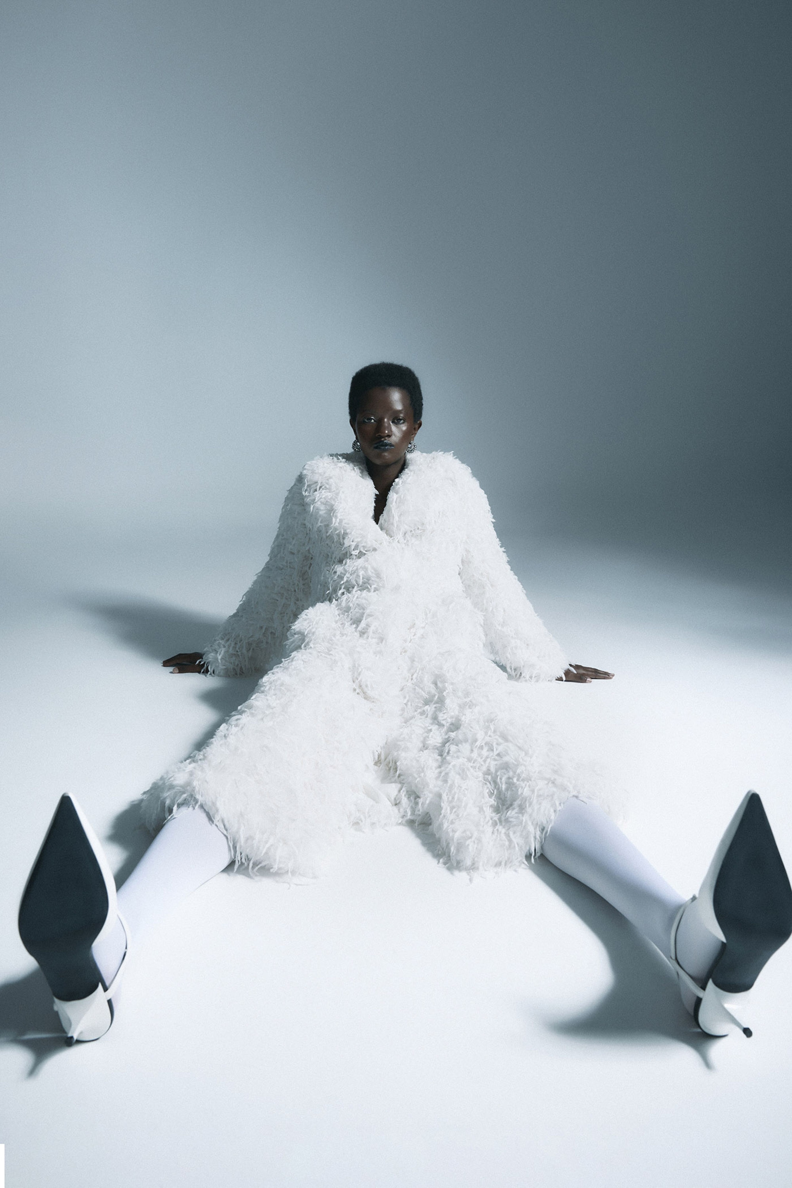 FROM DAY TO NIGHT FW25 WOMAN COLLECTION