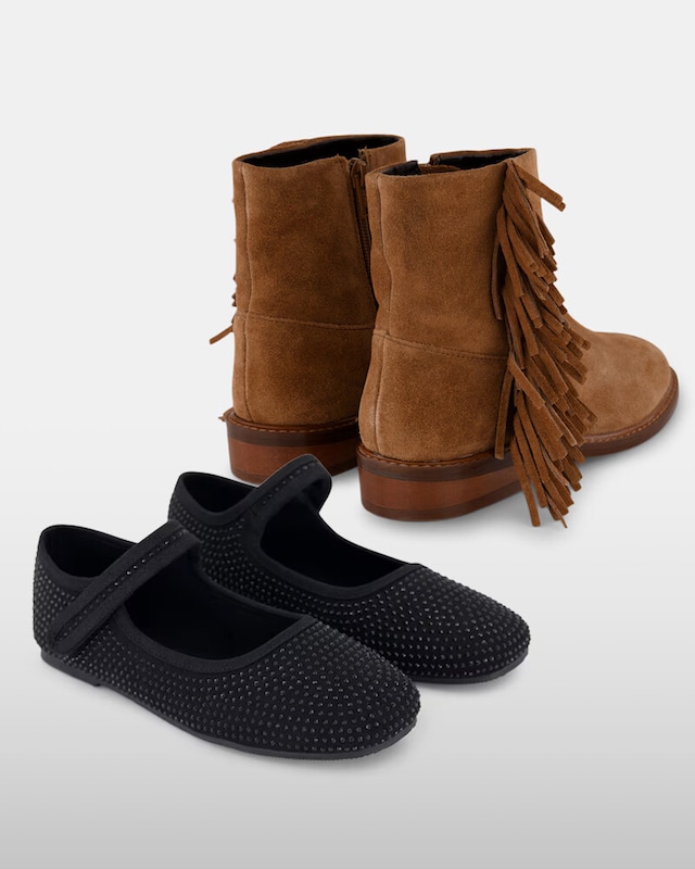 Merceditas o botines para brillar con los looks. Quién es más de merceditas o quién más de botas?