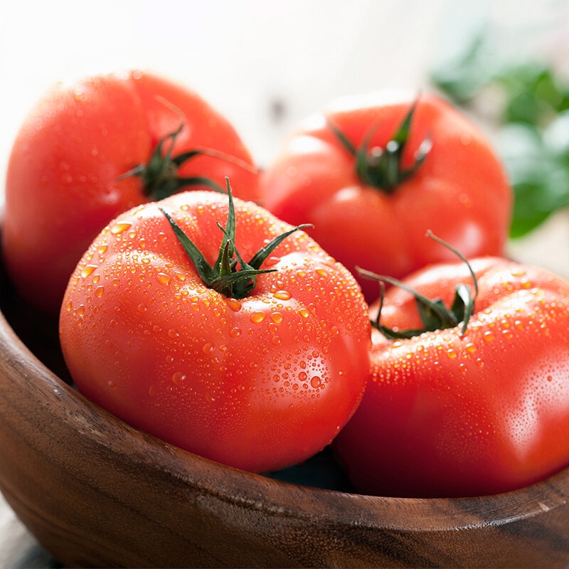 Tomate ensalada al peso
