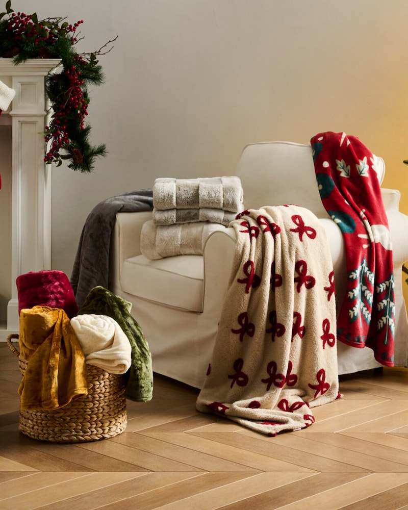 Desde 10,95€ en mantas decorativas