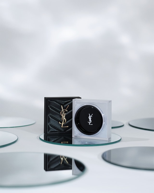 Pó solto All Hours Hyper Blur, Yves Saint Laurent, no tom 05