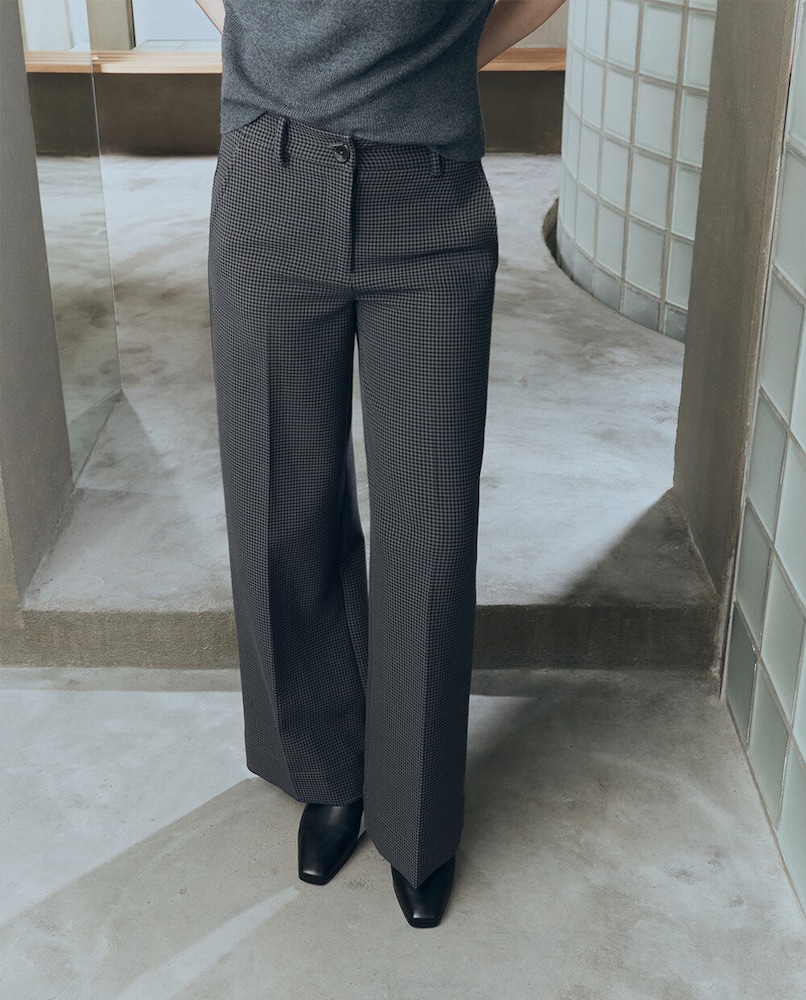 Woman Limited Woman Limited