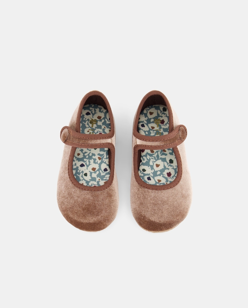 Imagem 0 de Sapatos de Presilha de Veludo de Bebé