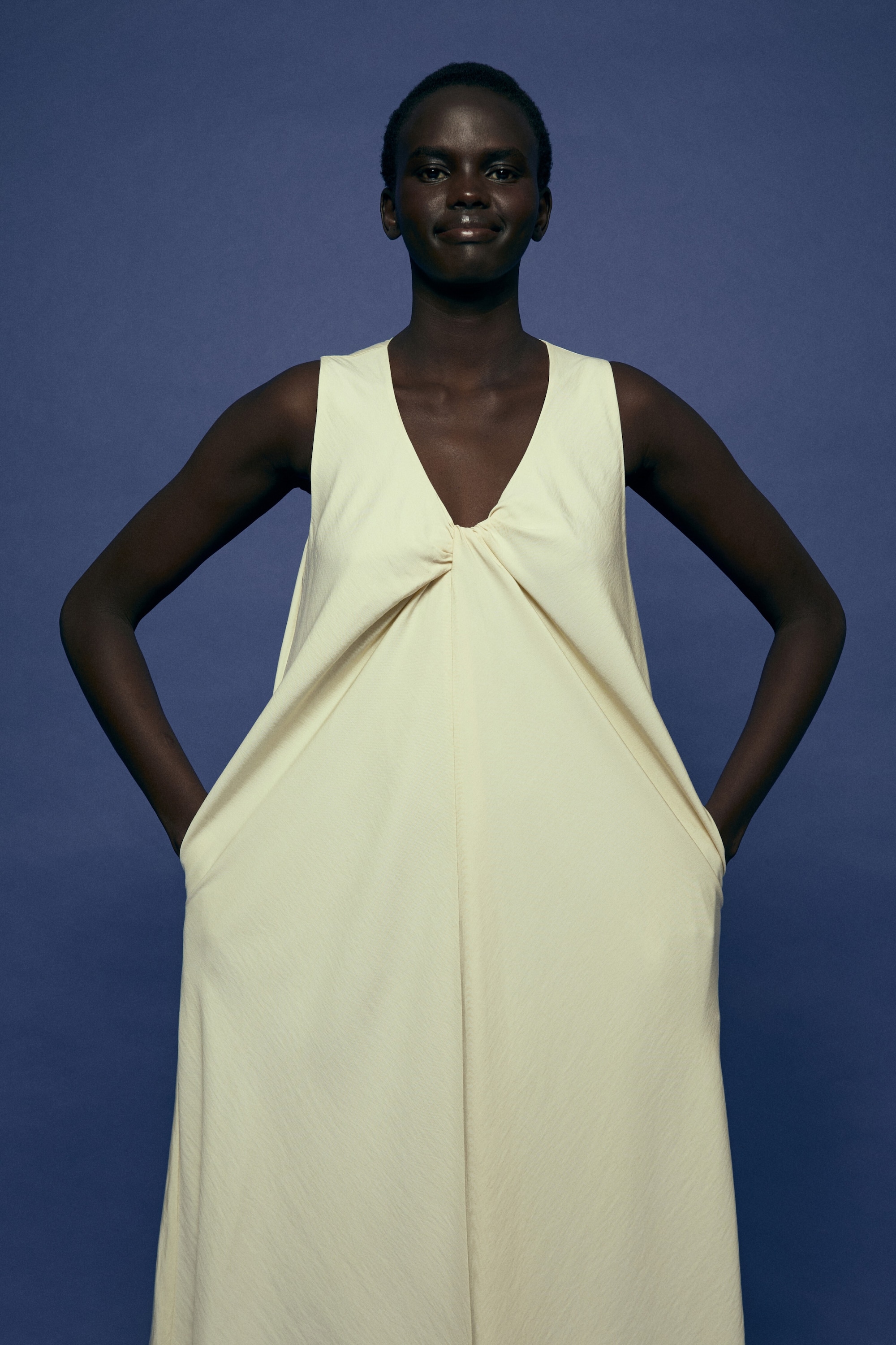 SOFT NEUTRALS WOMAN COLLECTION