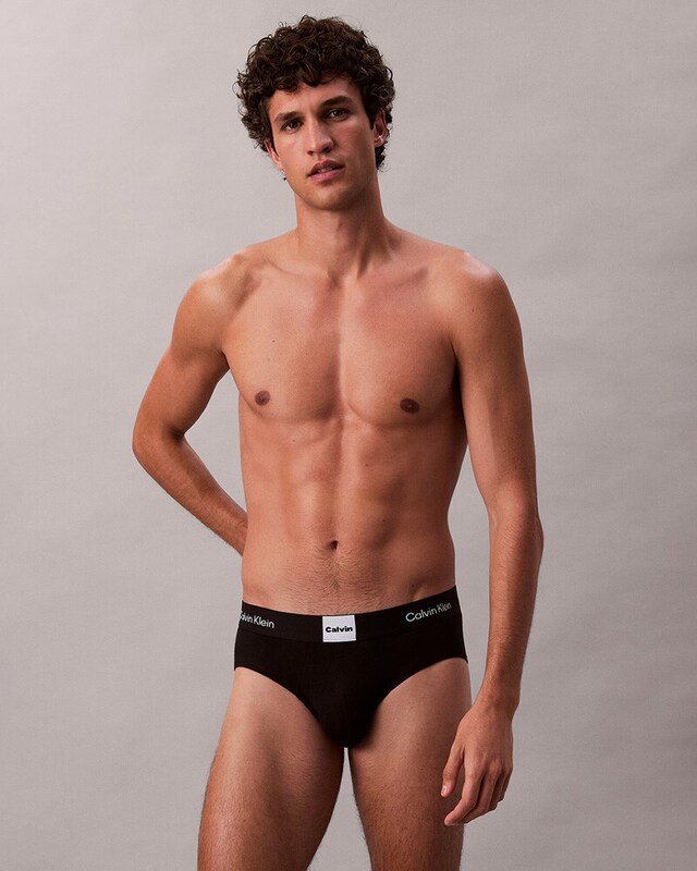 Calvin Klein na loja El Cote Inglés online