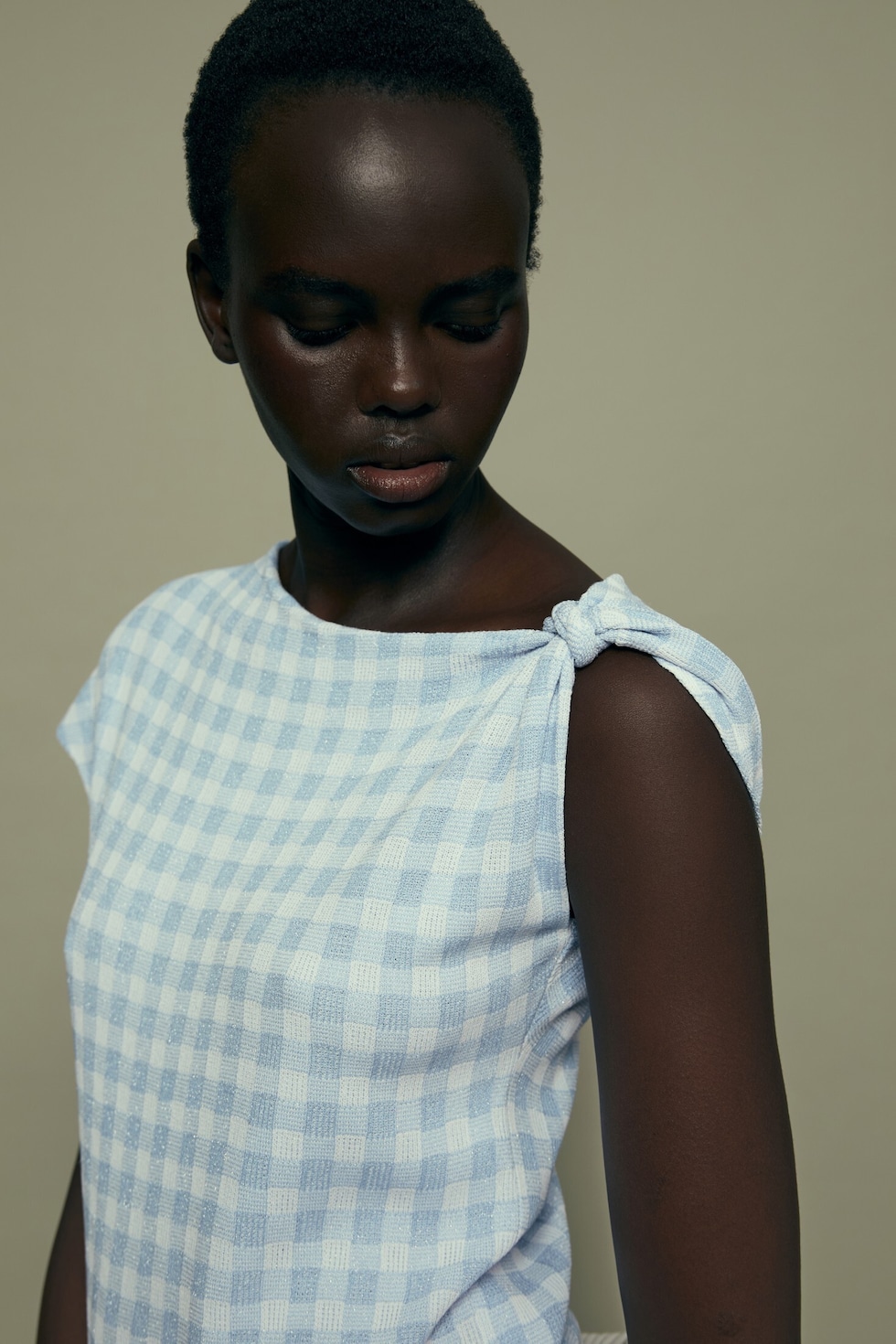 SOFT NEUTRALS WOMAN COLLECTION