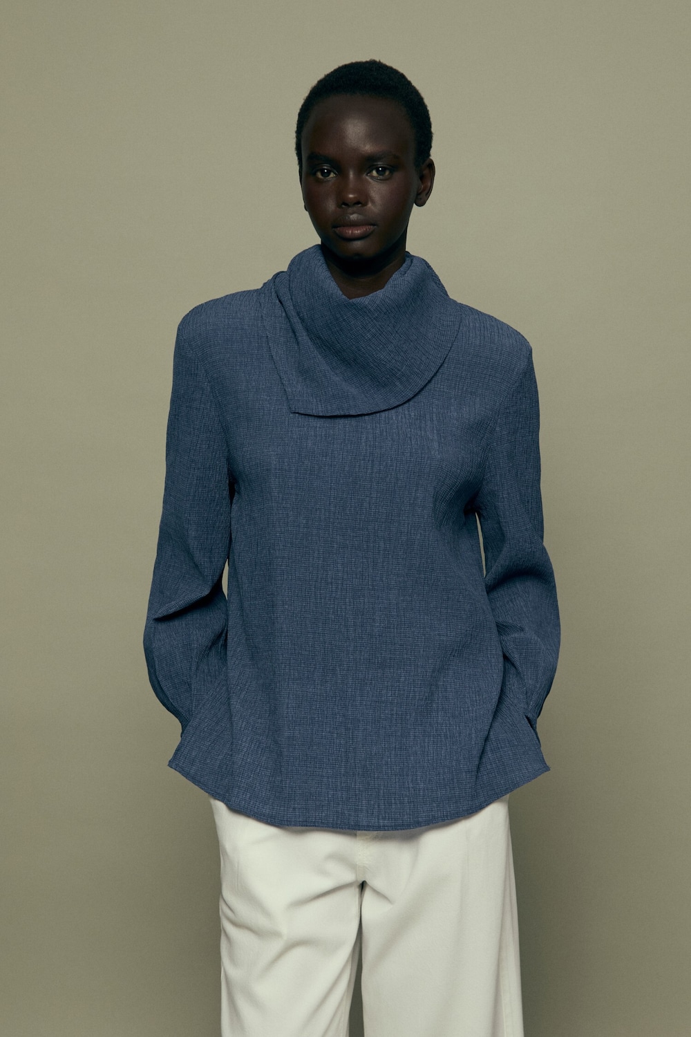 SOFT NEUTRALS WOMAN COLLECTION