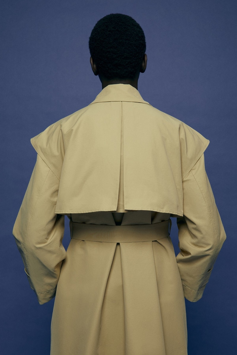 SOFT NEUTRALS WOMAN COLLECTION