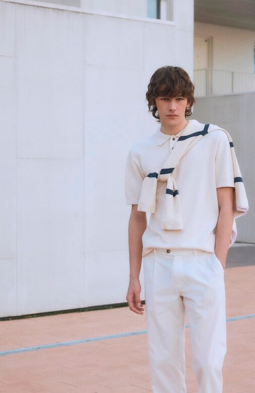 EW   Homem   Imagem capa banner video Mobile