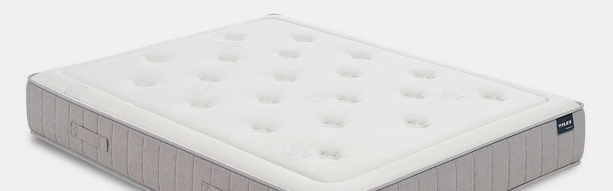 -50% en una selección de colchones y en todos los canapés