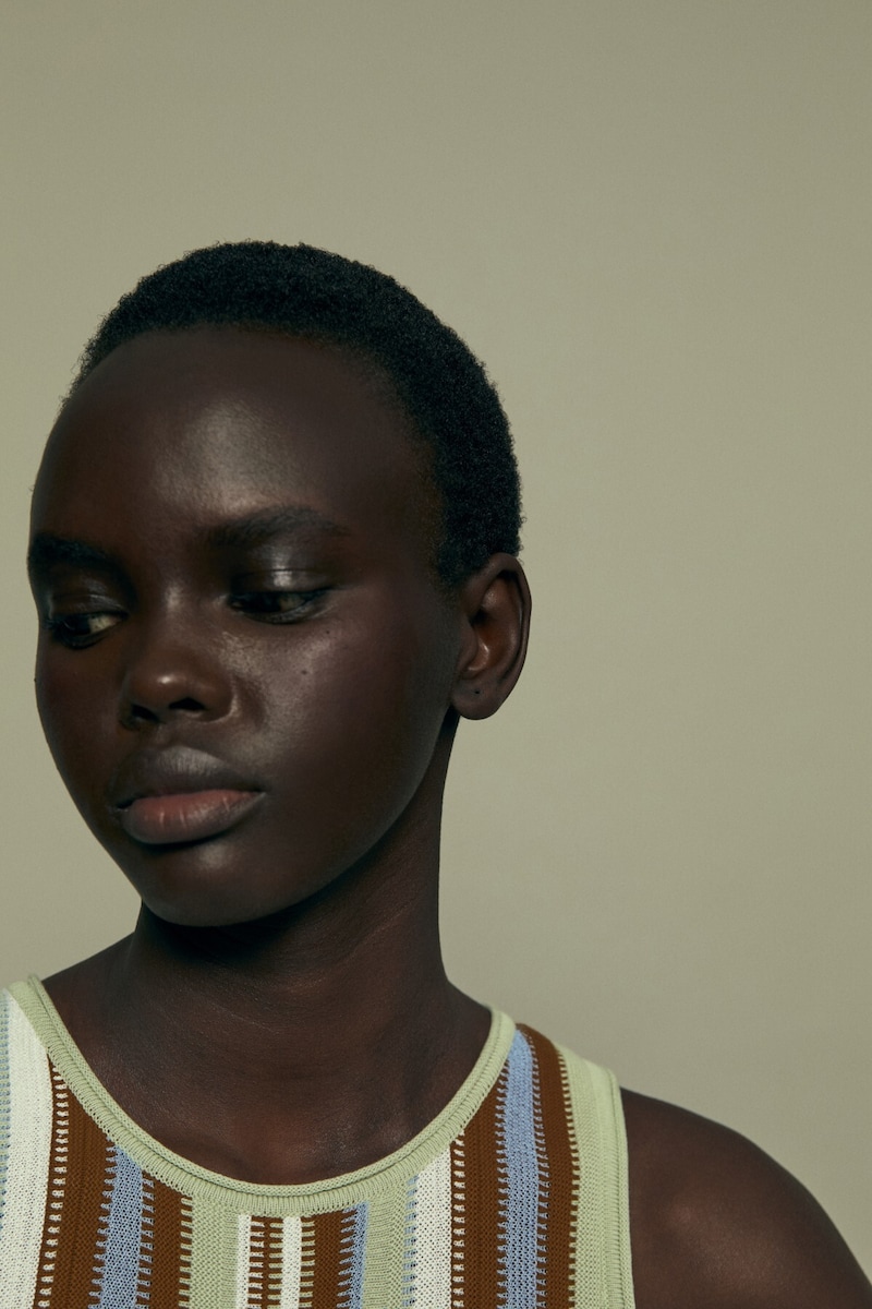 SOFT NEUTRALS WOMAN COLLECTION