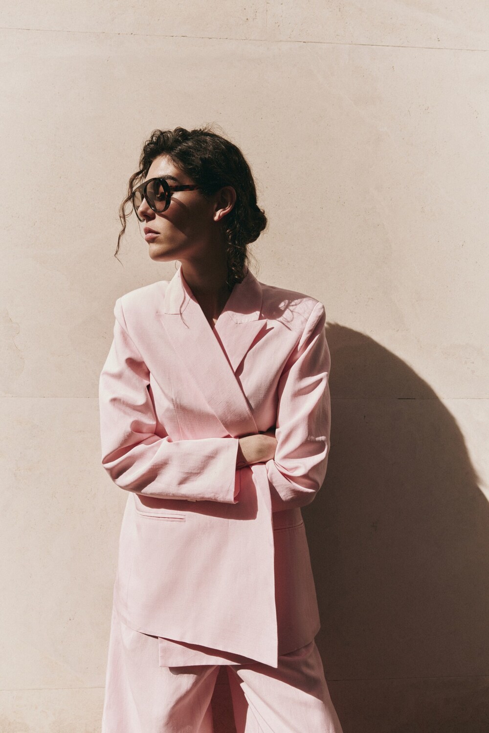 CONTEMPORARY POLKA DOTS