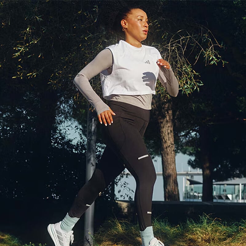 Ofertas Flash adidas até -30%