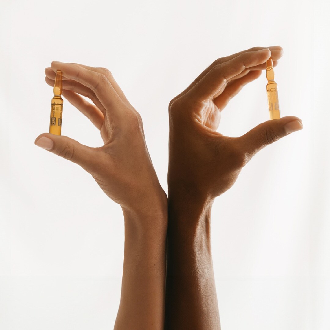 Aproveite -25% numa seleção de Ampolas de Tratamento da marca Martiderm