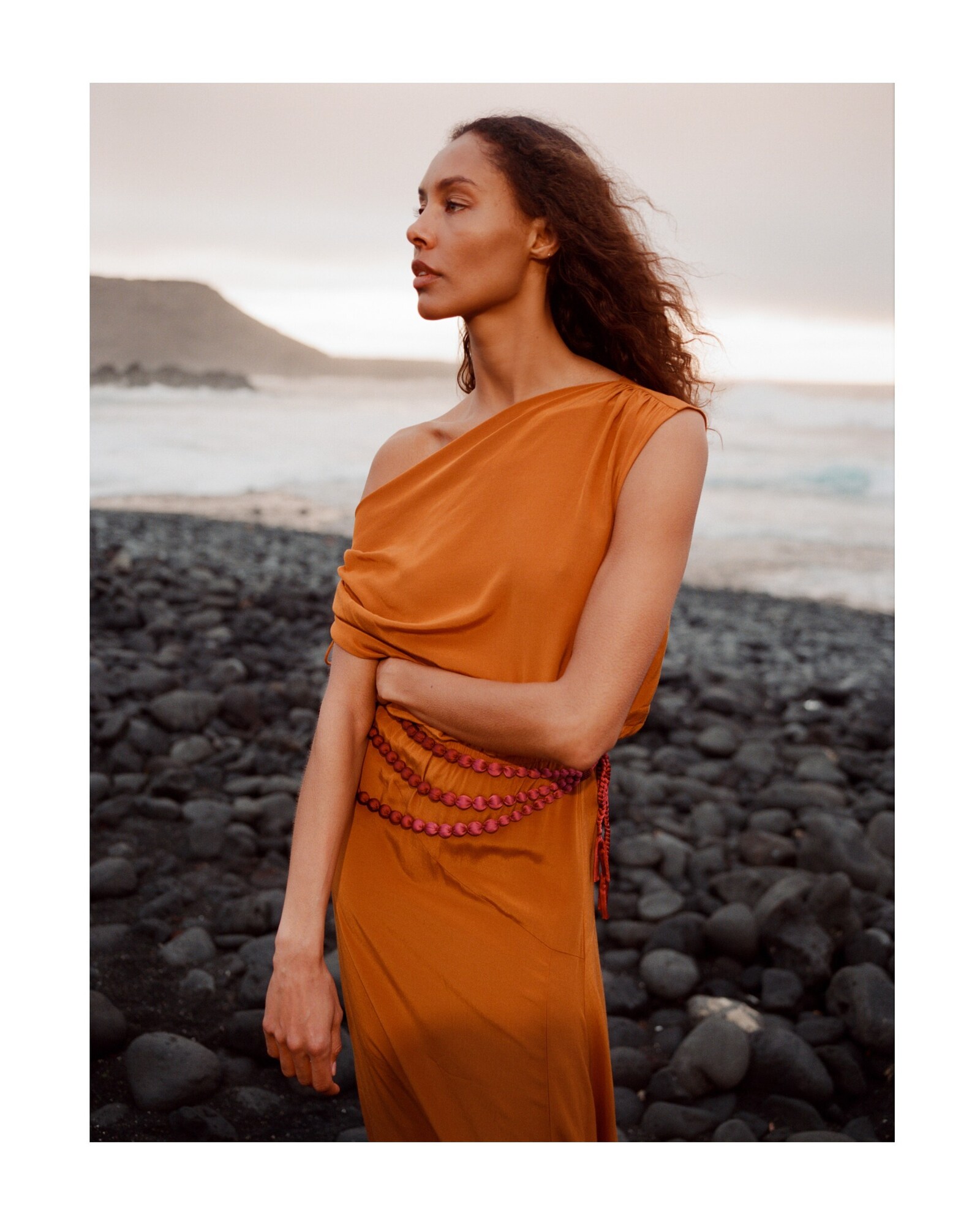 EASTERN LIGHTS WOMAN COLLECTION