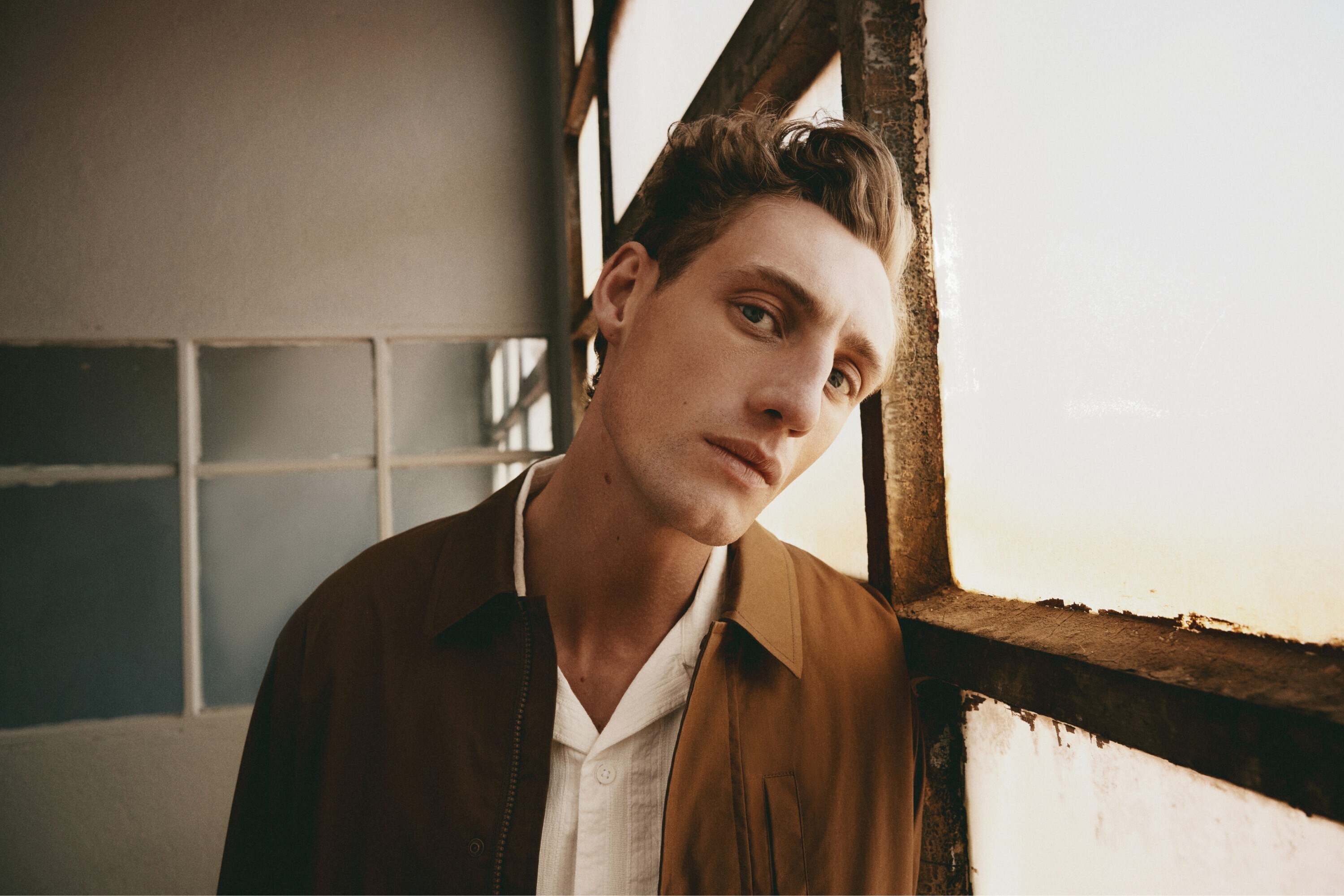 SPRING NEUTRALS MAN COLLECTION