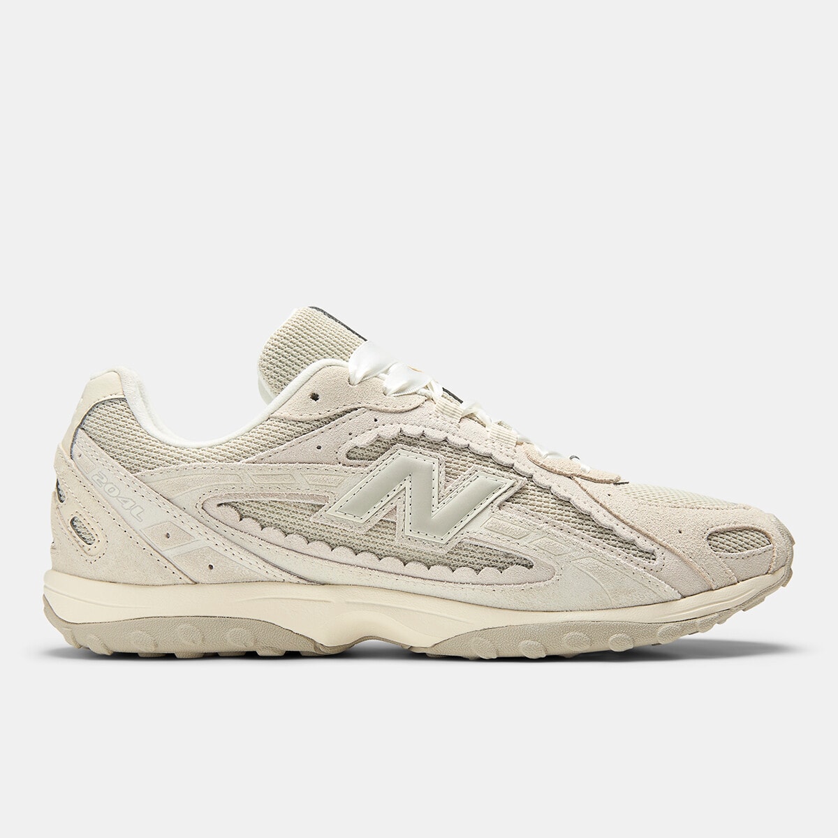 New Balance 204L