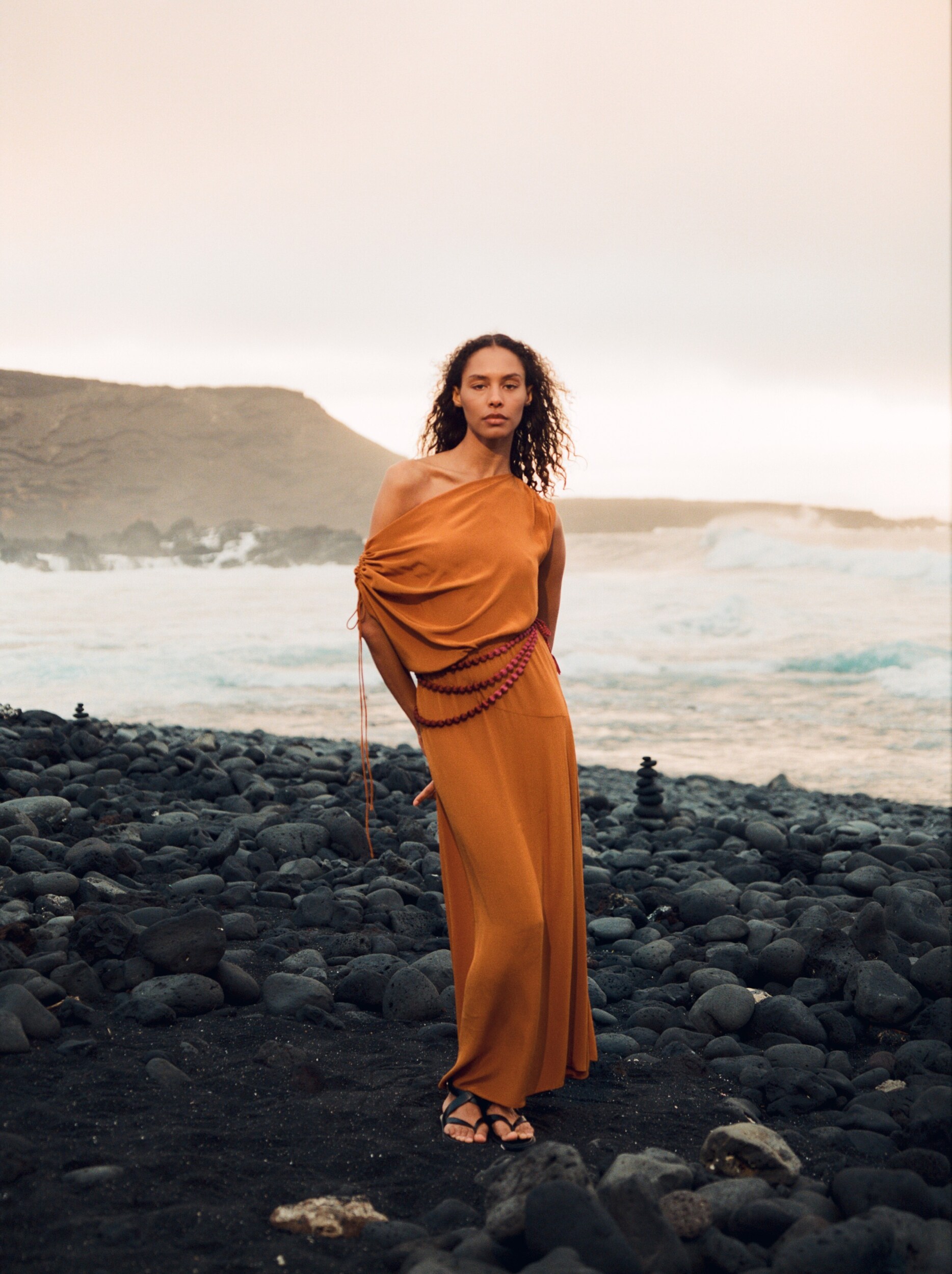 EASTERN LIGHTS WOMAN COLLECTION