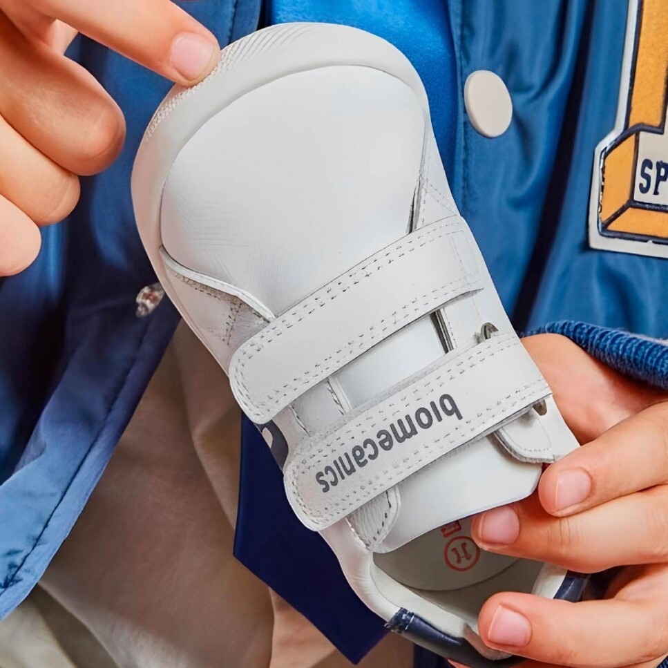 Veja a Barefoot Shop em Moda Infantil na loja online do El Corte Inglés