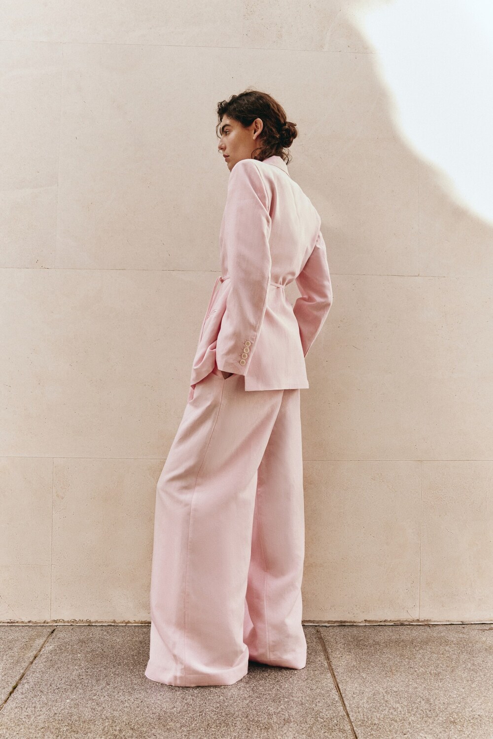 CONTEMPORARY POLKA DOTS