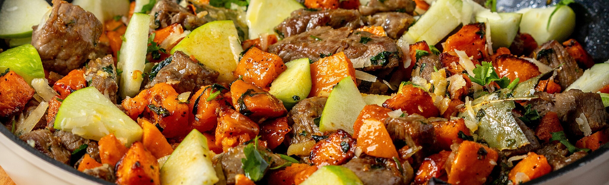Carne com Batata Doce e Maçã Verde