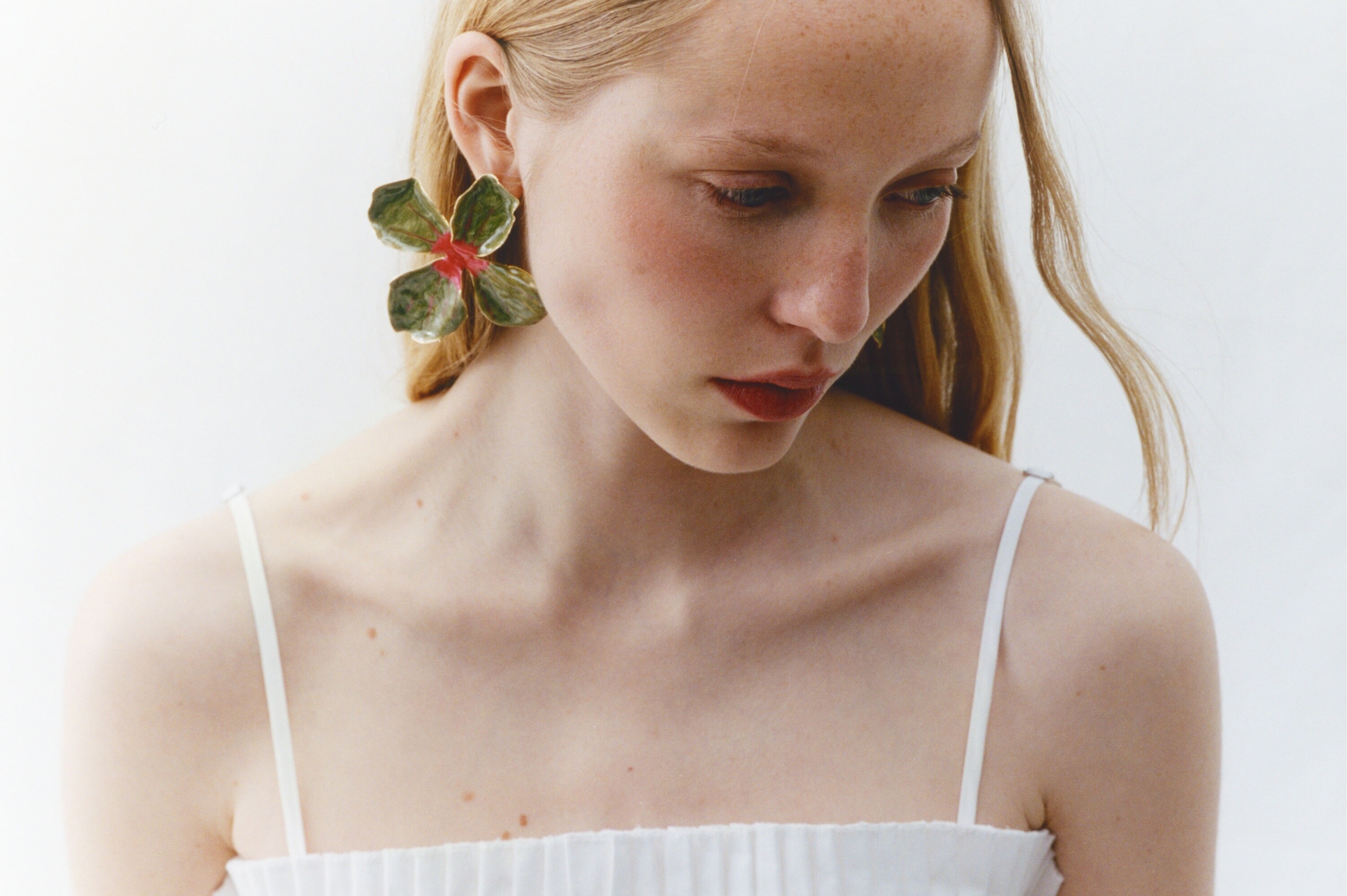 DUSTY ROMANCE WOMAN COLLECTION