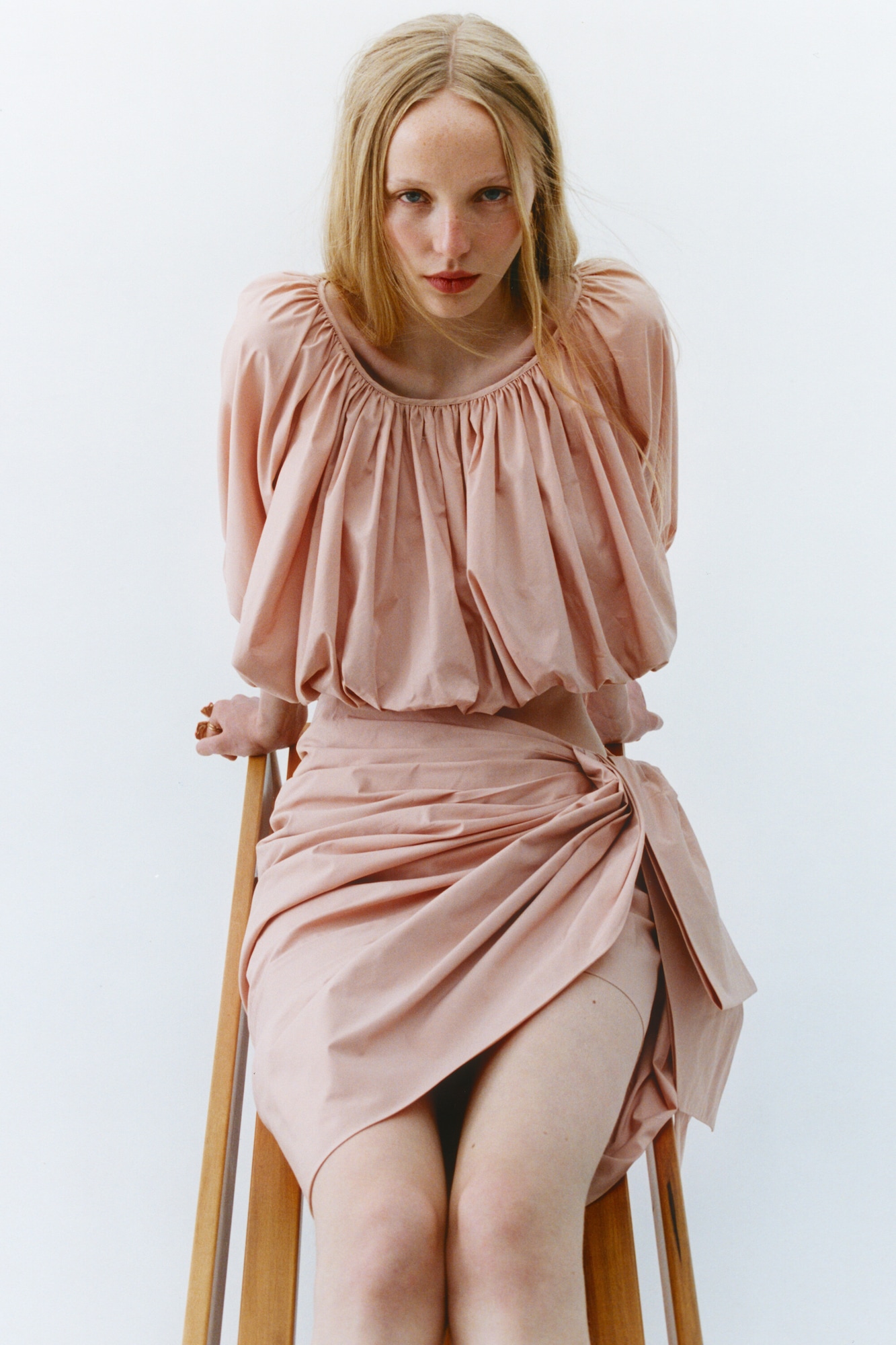 DUSTY ROMANCE WOMAN COLLECTION