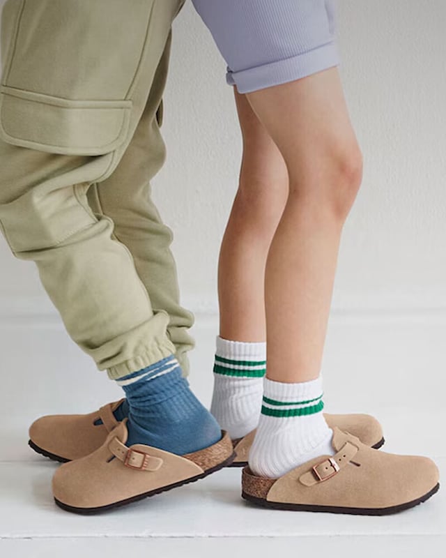 Veja Socas para menina na loja online do El Corte Inglés