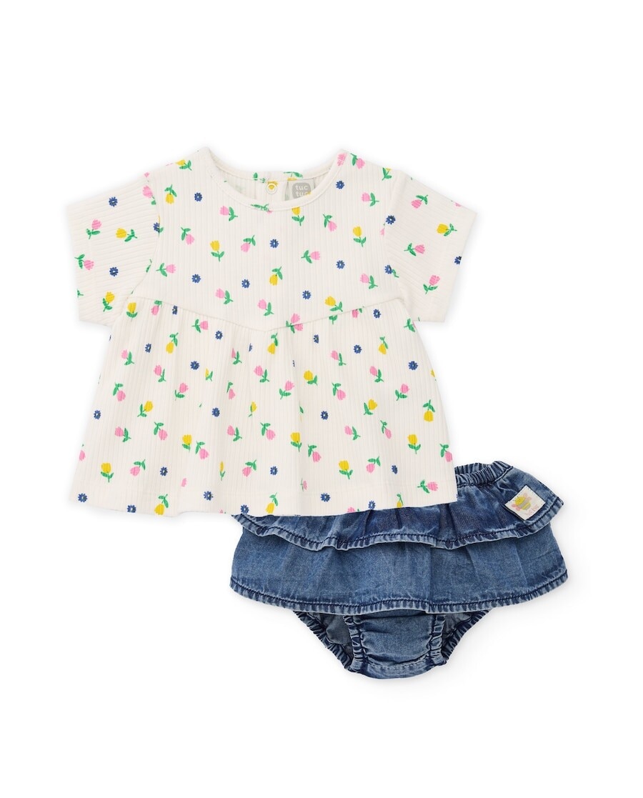 Imagem 0 de Conjunto para Bebé de Malha e Design Floral