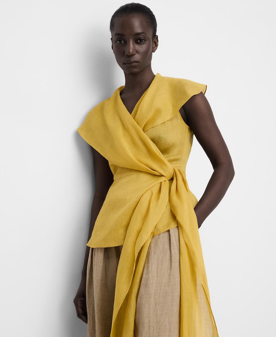 Imagem 0 de Top Cruzado em Ramie com Gola Xaile