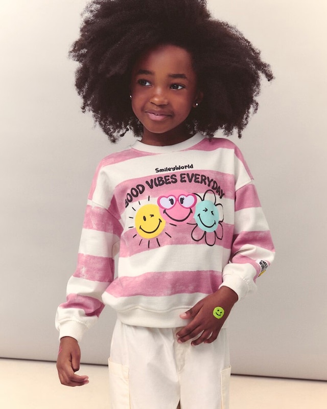 Veja os Fatos de Treino para menina na loja online do El Corte Inglés