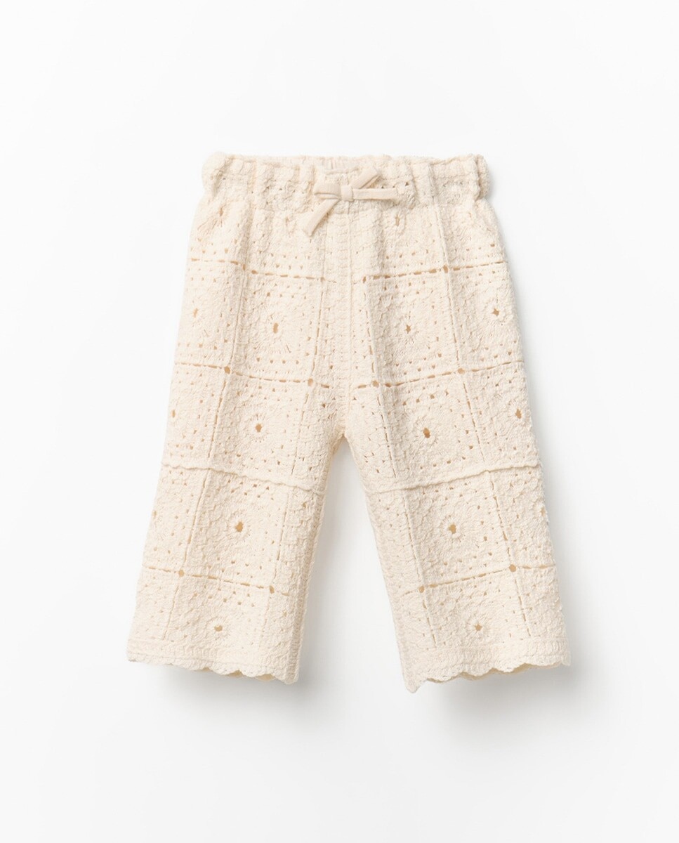 Imagem 0 de Calças com Crochet
