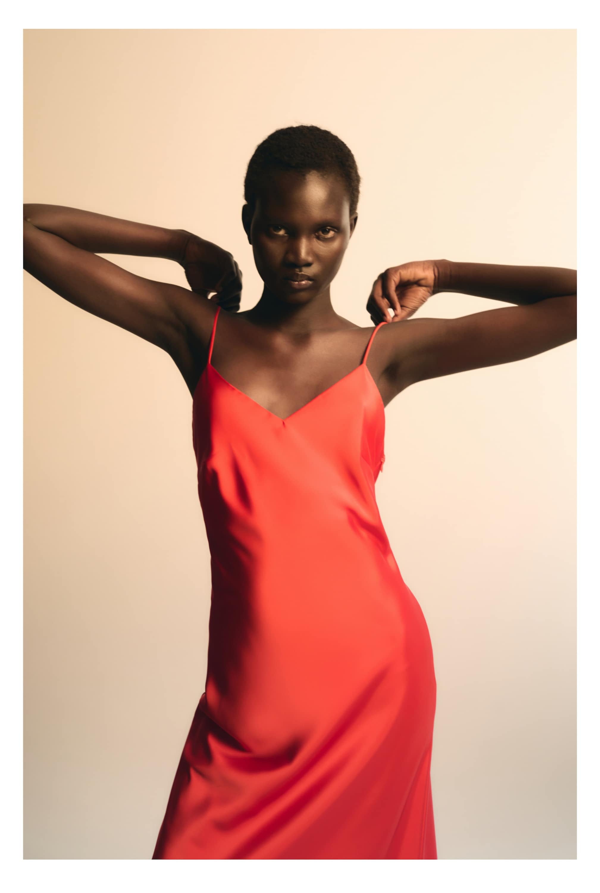 IN RED WOMAN COLLECTION