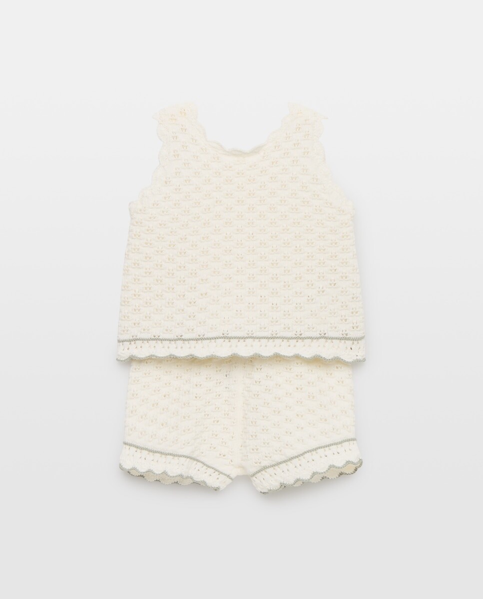 Imagem 0 de Conjunto de 2 Peças: Top e Calções de Tricot de Bebé com Crochet